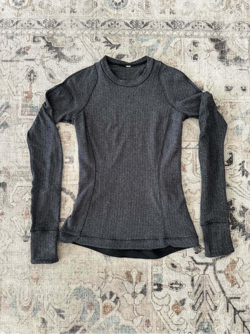 lululemon athletica Charcoal Gray Long Sleeve Crew